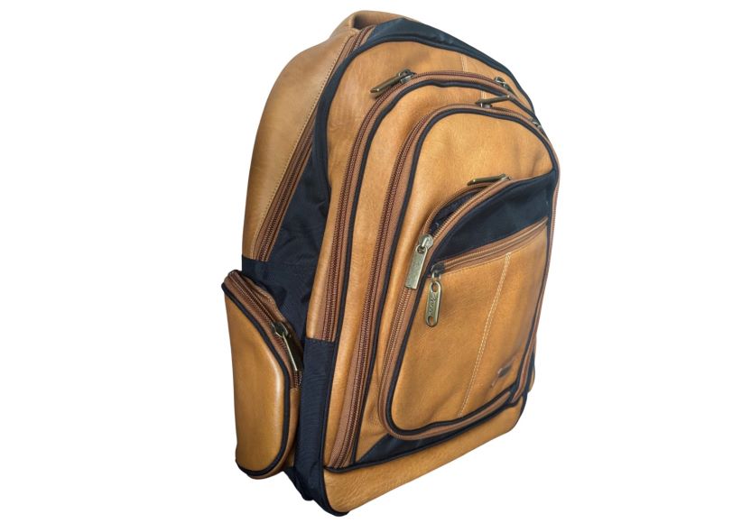 883B - Arco iris - Morral en cuero, 17 servicios - Imagen 4