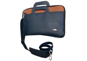 Maletín computador en cuero extraplano. Referencia 134N